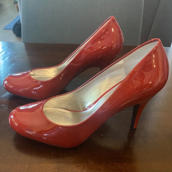 Jessica Simpson Shoes - Jessica Simpson BRAND NEW Oscar Pumps in Fall Red